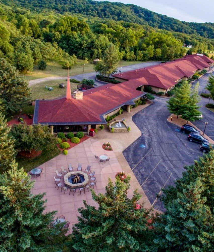Spring Valley Inn photo 1