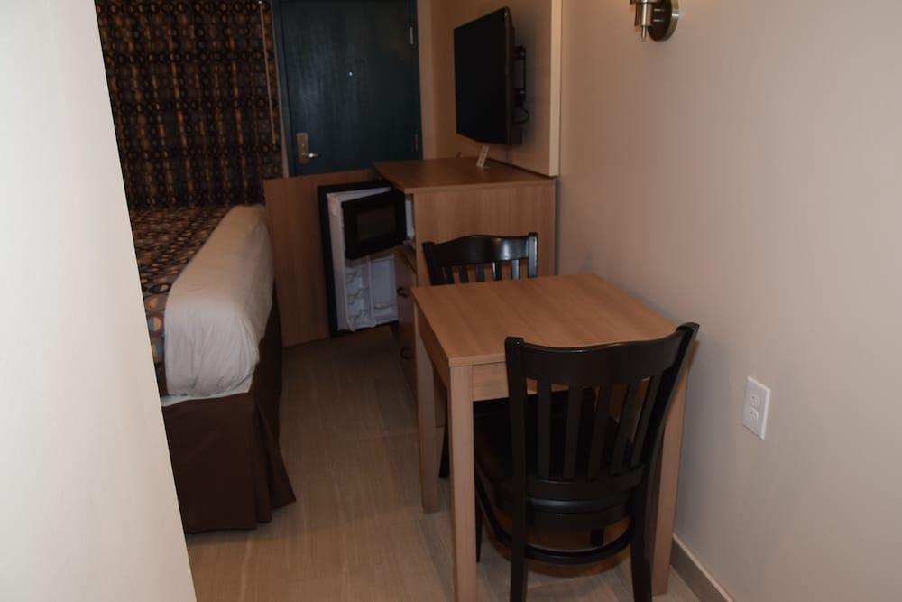 Seahorse Inn photo 37
