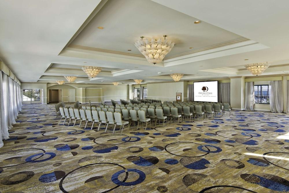DoubleTree by Hilton San Pedro - Port of Los Angeles photo 53