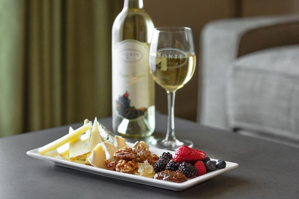 Ponte Vineyard Inn photo 4