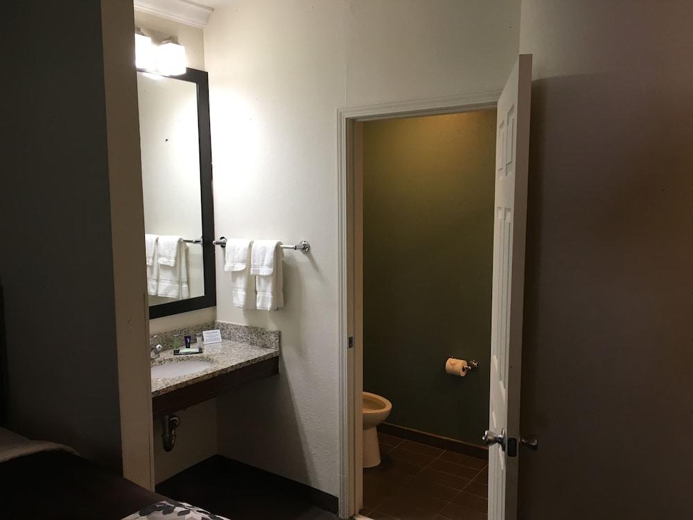Sleep Inn Scott/Lafayette West photo 25