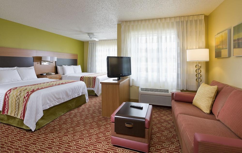 Sonesta Simply Suites Houston Brookhollow photo 11