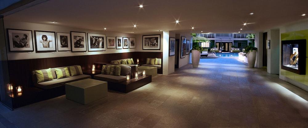 Sunset Marquis photo 69