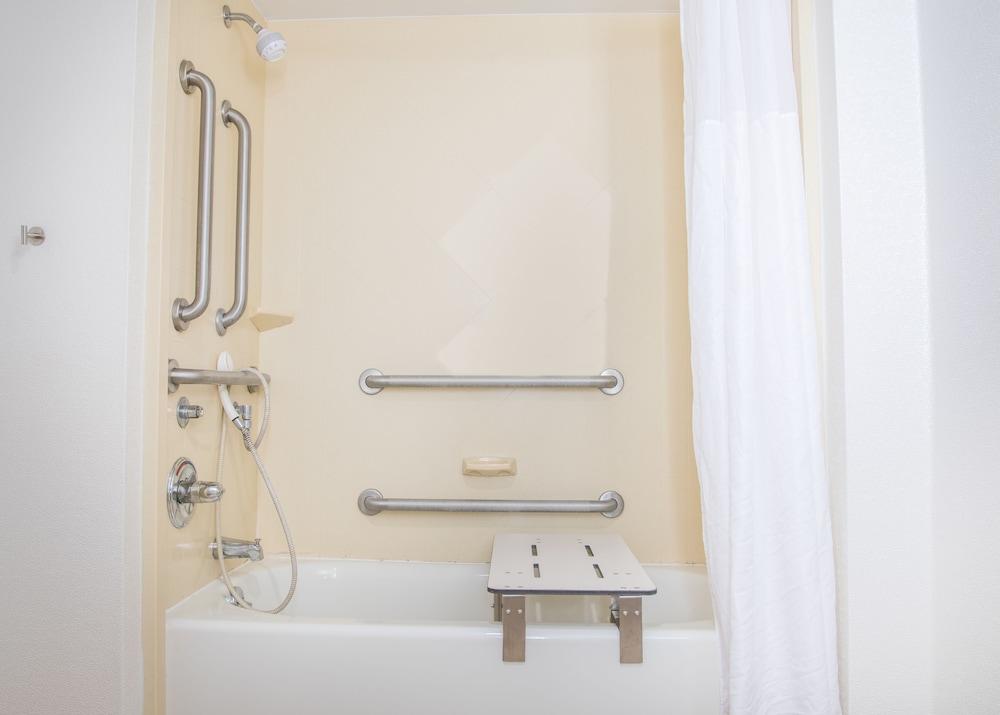 Hampton Inn Parsippany photo 36