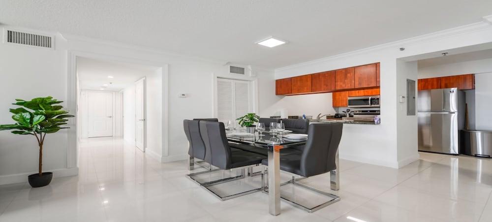 Icon Residences photo 47