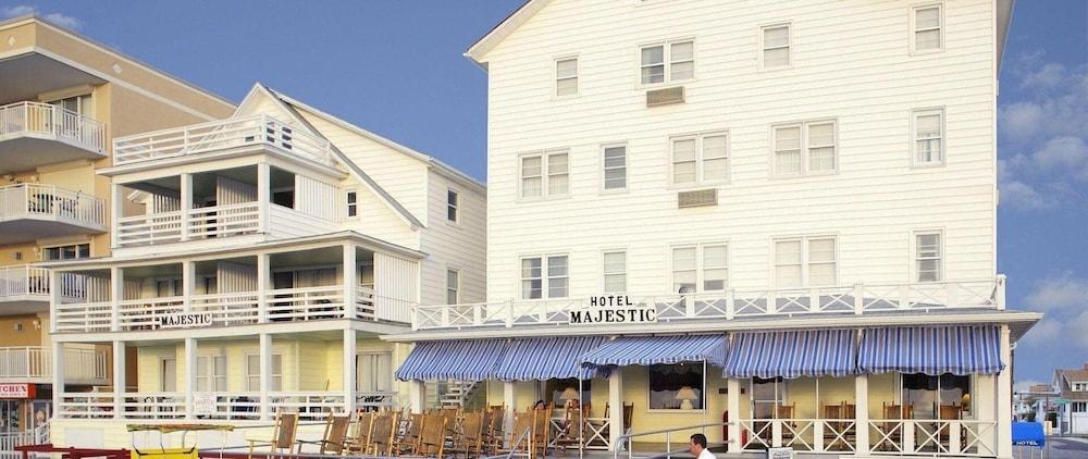 Majestic Hotel & Apartments photo 1