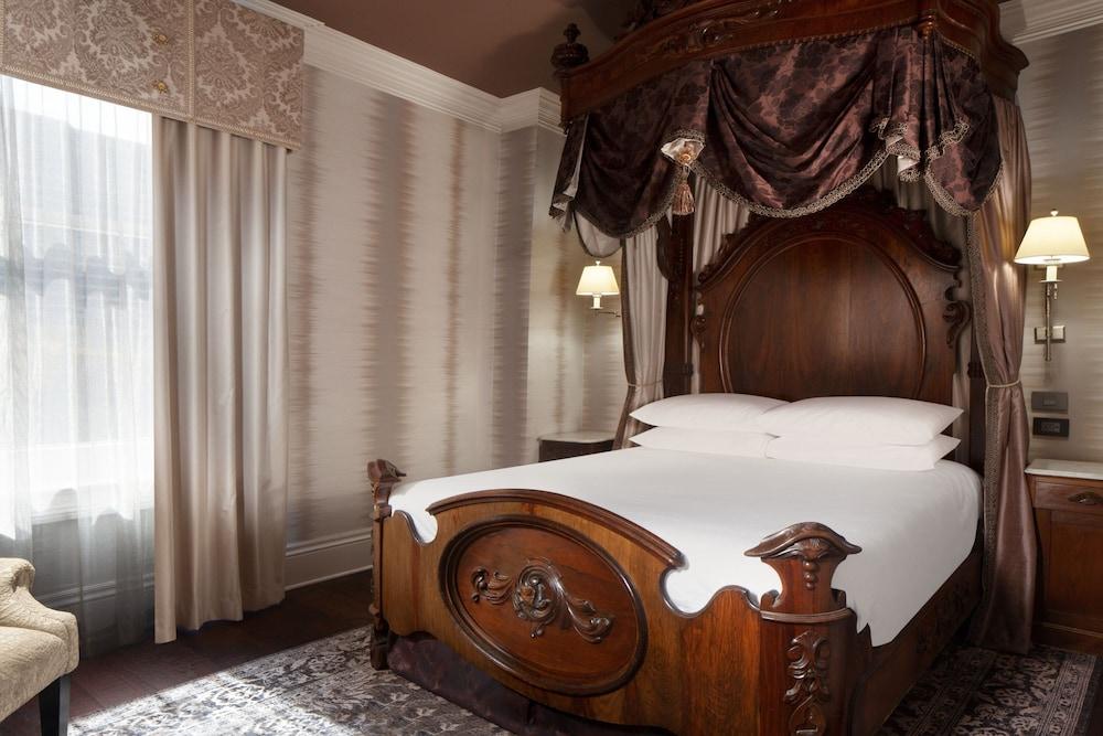 Le Pavillon, New Orleans, a Tribute Portfolio Hotel by Marriott photo 81