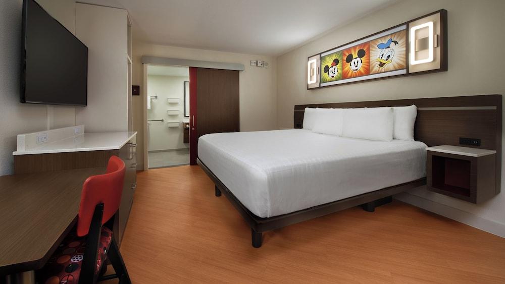 Disney's Pop Century Resort photo 5