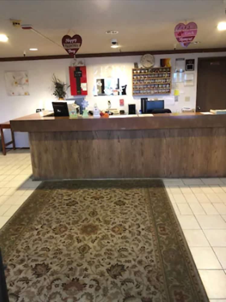 Kings Motor Inn photo 2