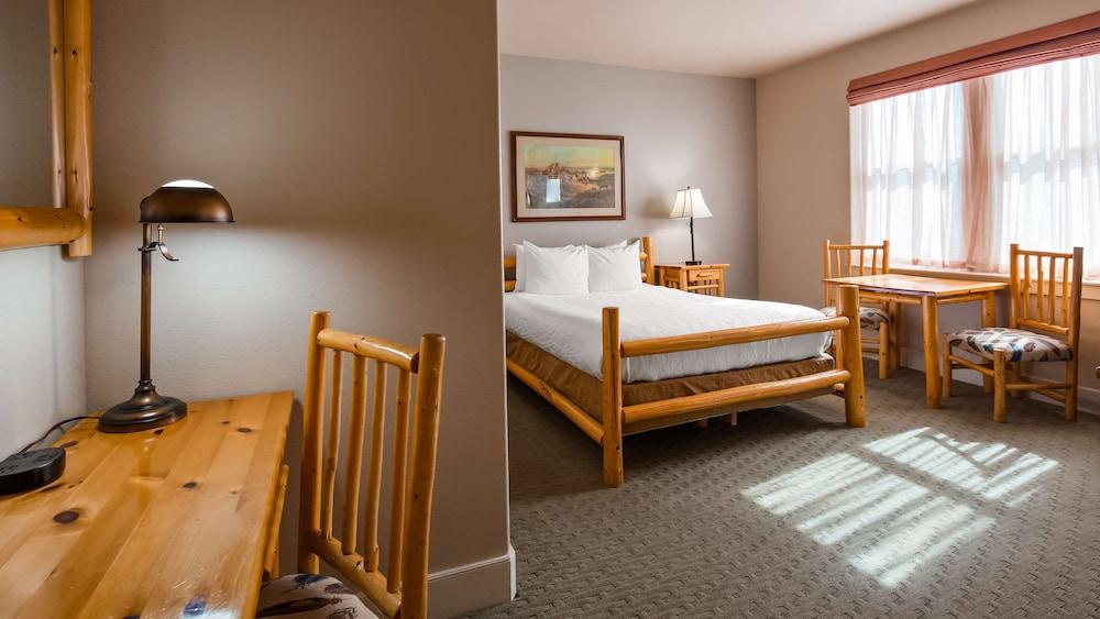 Best Western Plus Plaza Hotel photo 11