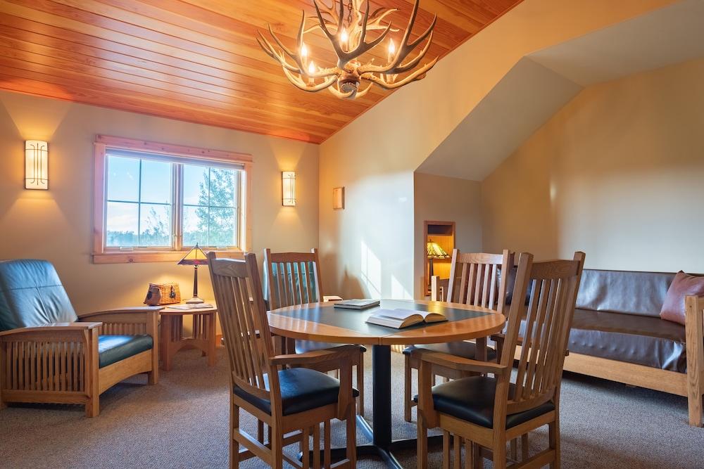 Gallatin River Lodge photo 77