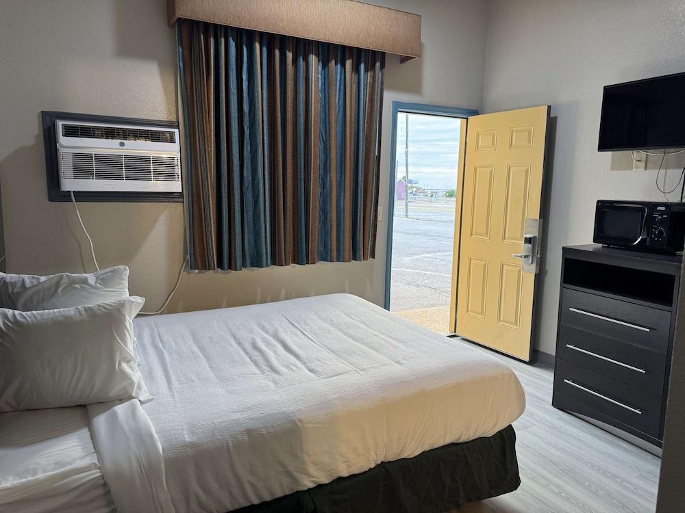 Executive Inn Crystal City photo 3