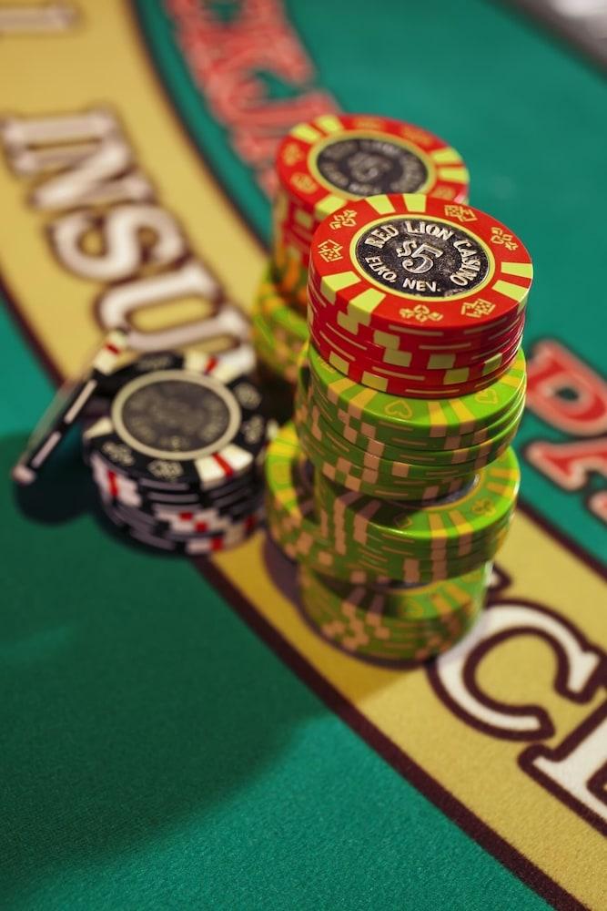 Maverick Hotel and Casino by Red Lion Hotels photo 67