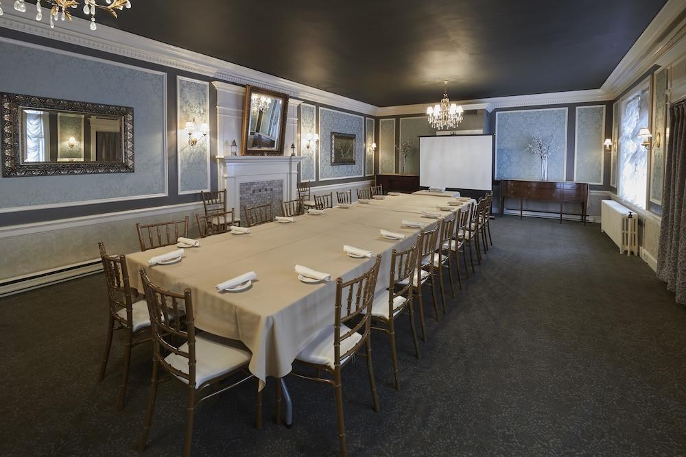 Lititz Springs Inn photo 16