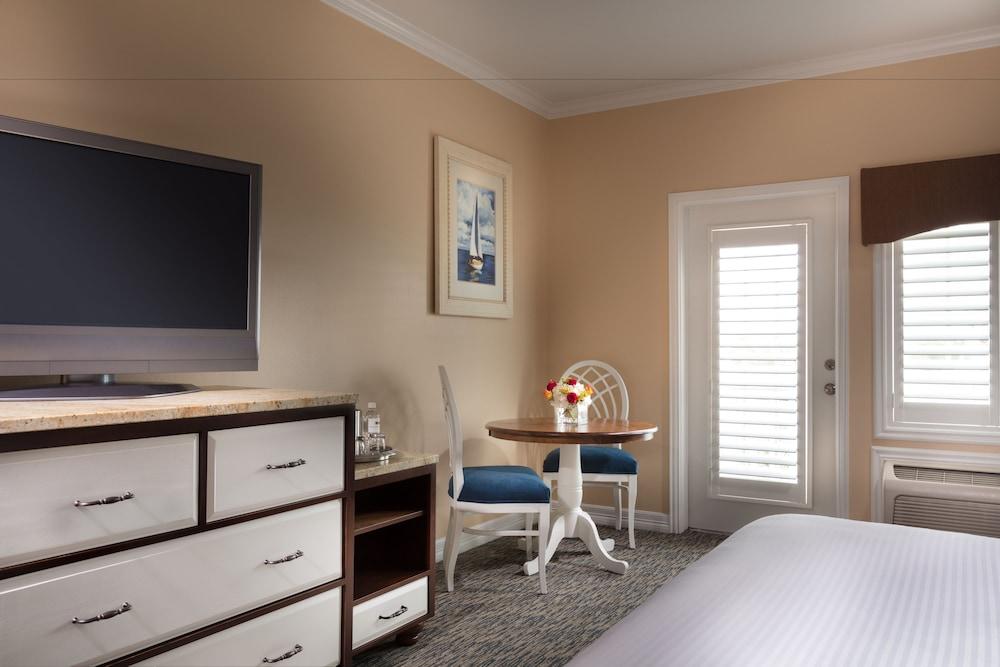 Kemah Boardwalk Inn photo 22