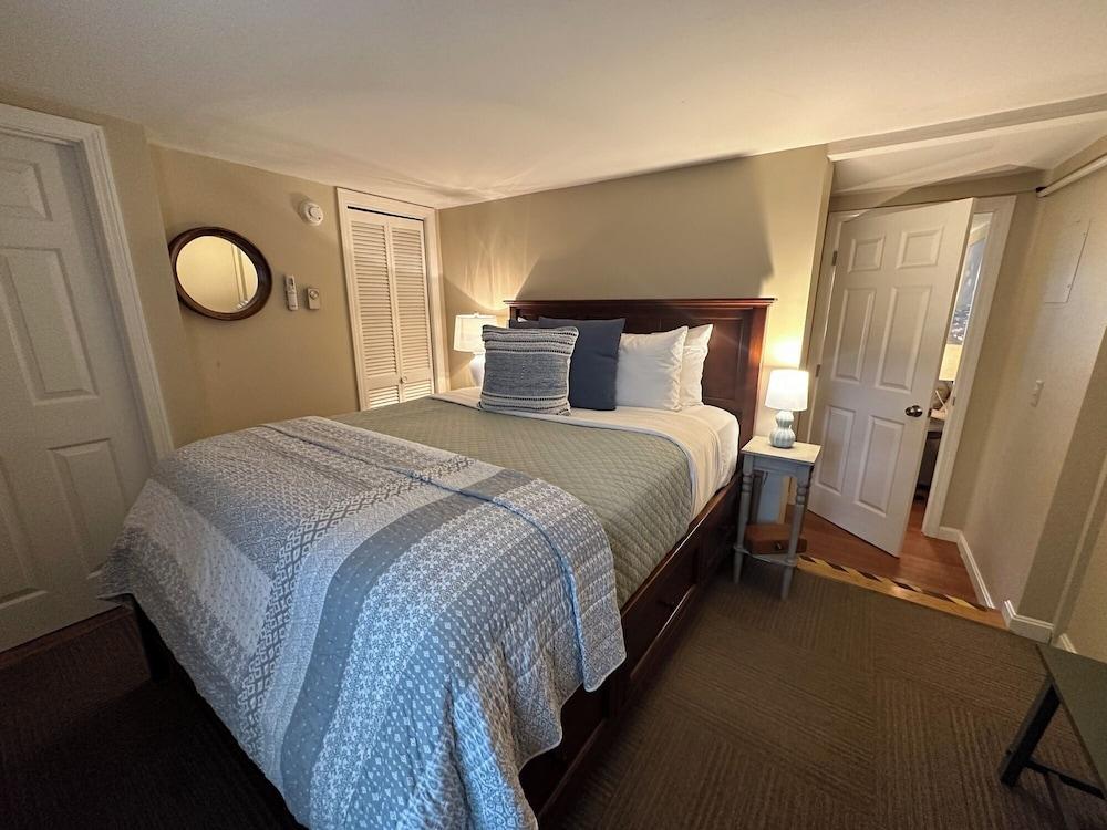Inn on Shore Road photo 51