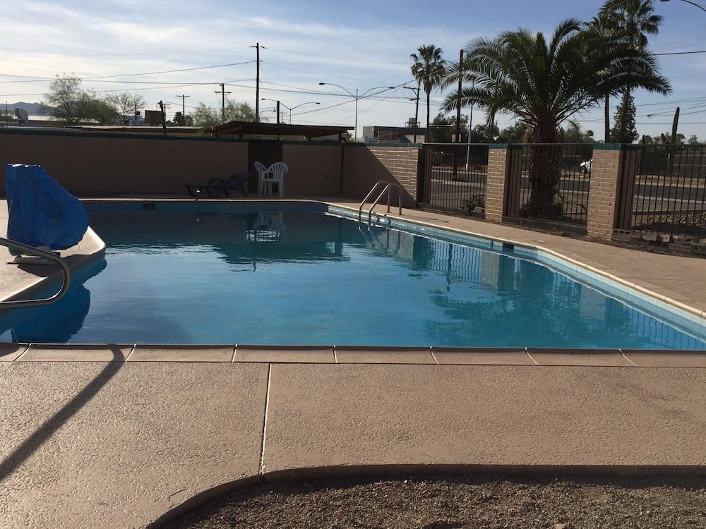 Amazon Motel photo 14