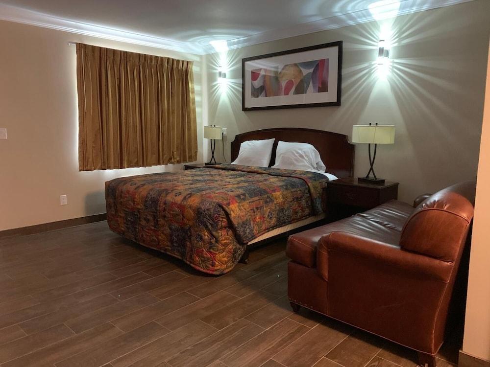 Mesa Motel photo 33