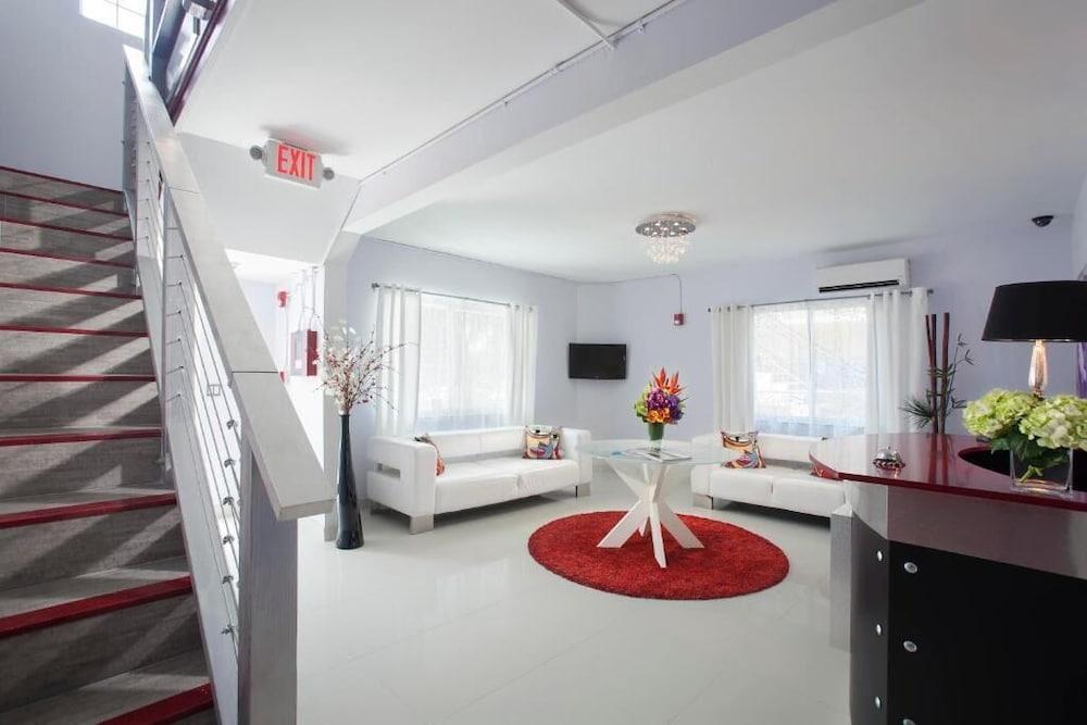 M Hotel photo 36