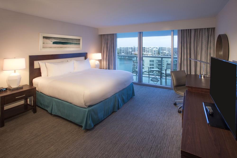 Doubletree Resort by Hilton Hollywood Beach photo 6
