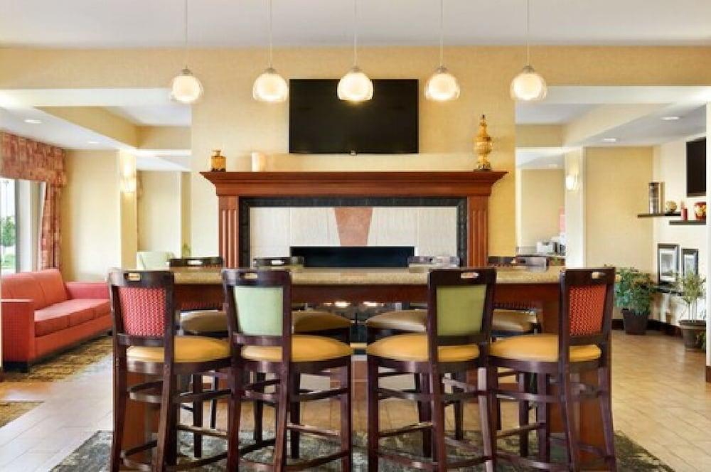 Summit Suites photo 3