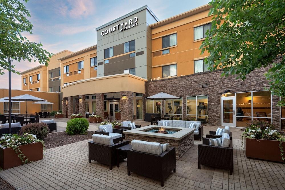 Courtyard Mankato Marriott photo 1
