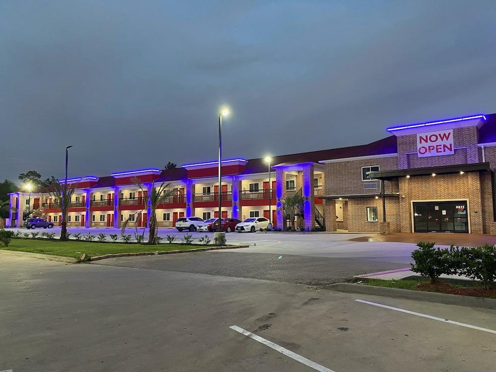 Palace Inn-Arcola photo 20