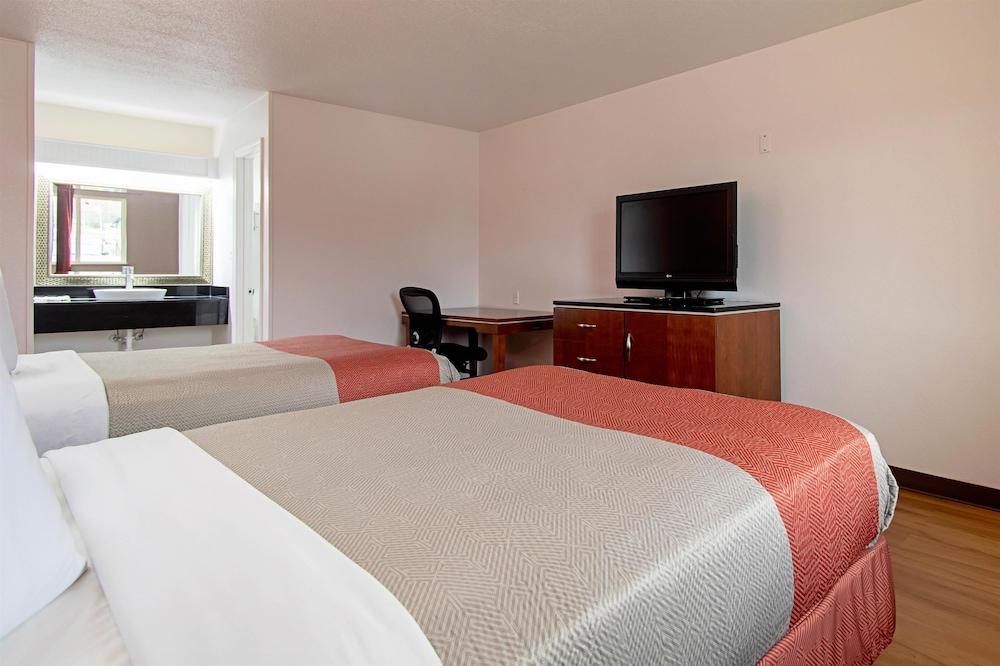 Motel 6 Alma, AR photo 34
