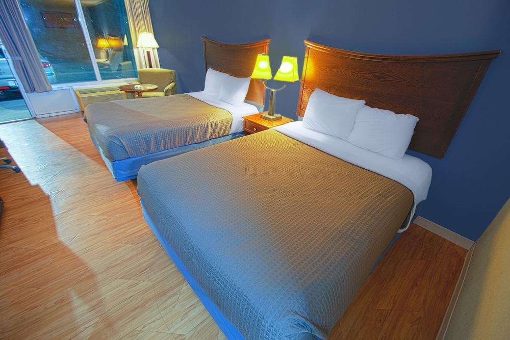 121 Motel photo 20