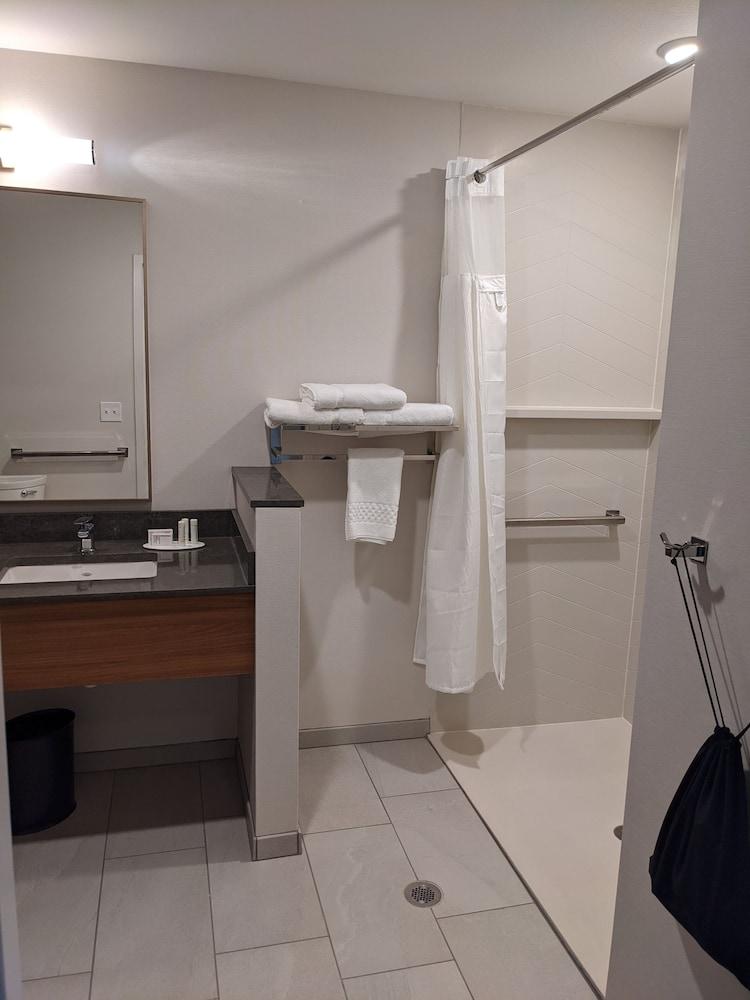 Fairfield Inn & Suites by Marriott Lincoln Crete photo 13