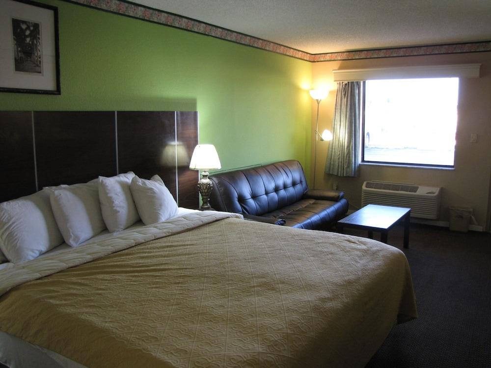 Budget Host Inn photo 6