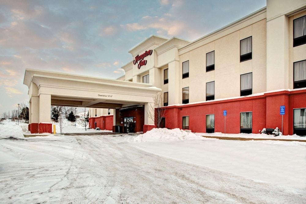 Hampton Inn Coldwater photo 26
