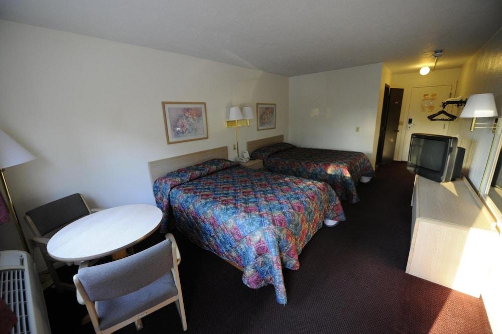 Heritage Inn photo 19