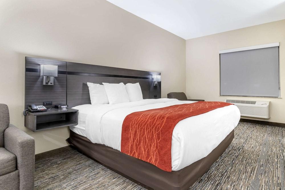 Comfort Inn Orange I-10 photo 13