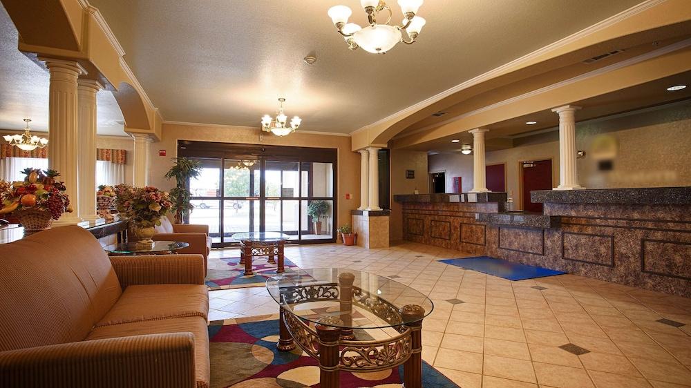 SureStay Plus Hotel by Best Western Quanah photo 12