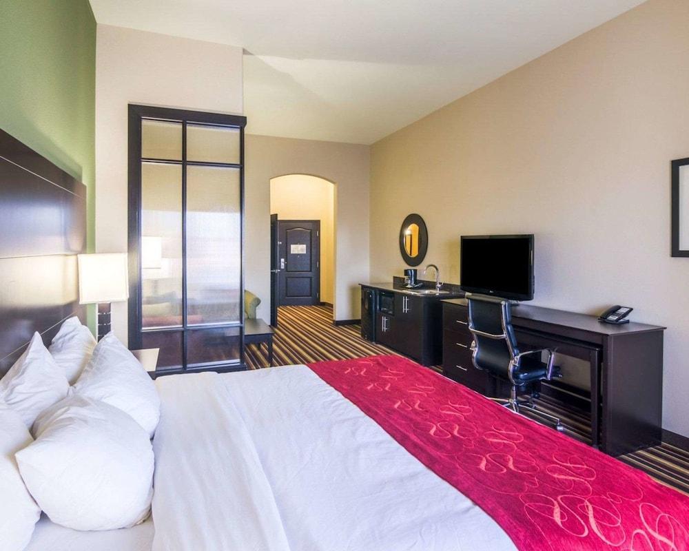 Spark by Hilton Amarillo Western Plaza photo 22