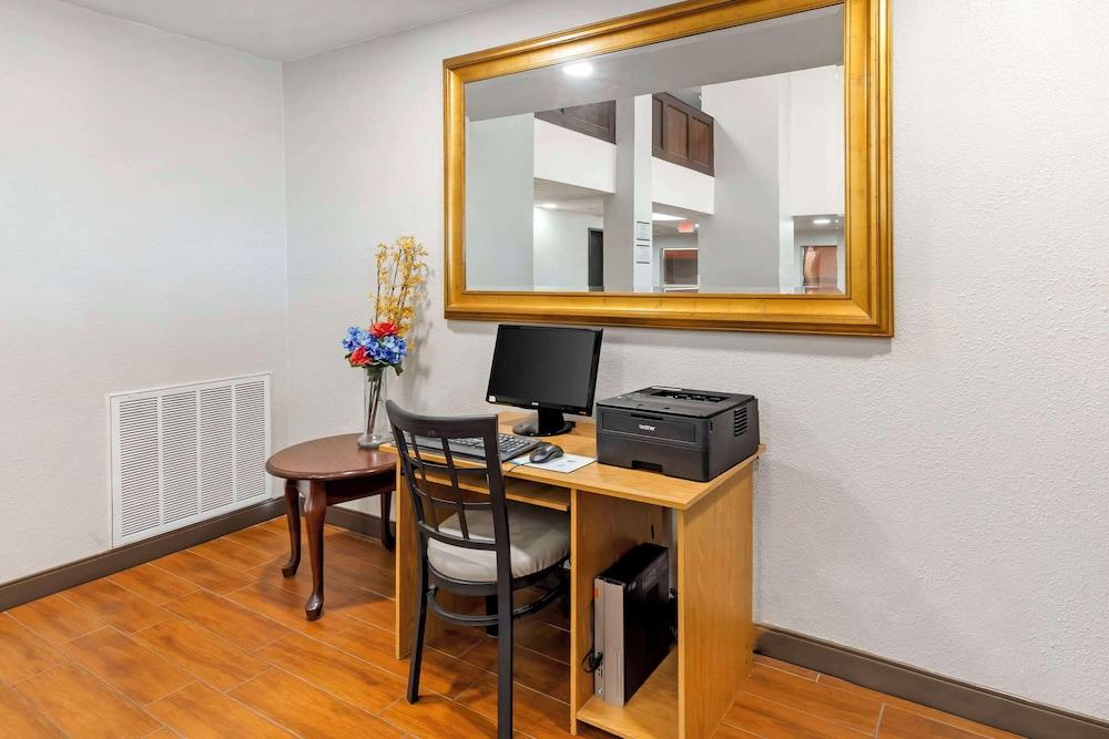 Quality Inn El Reno photo 27