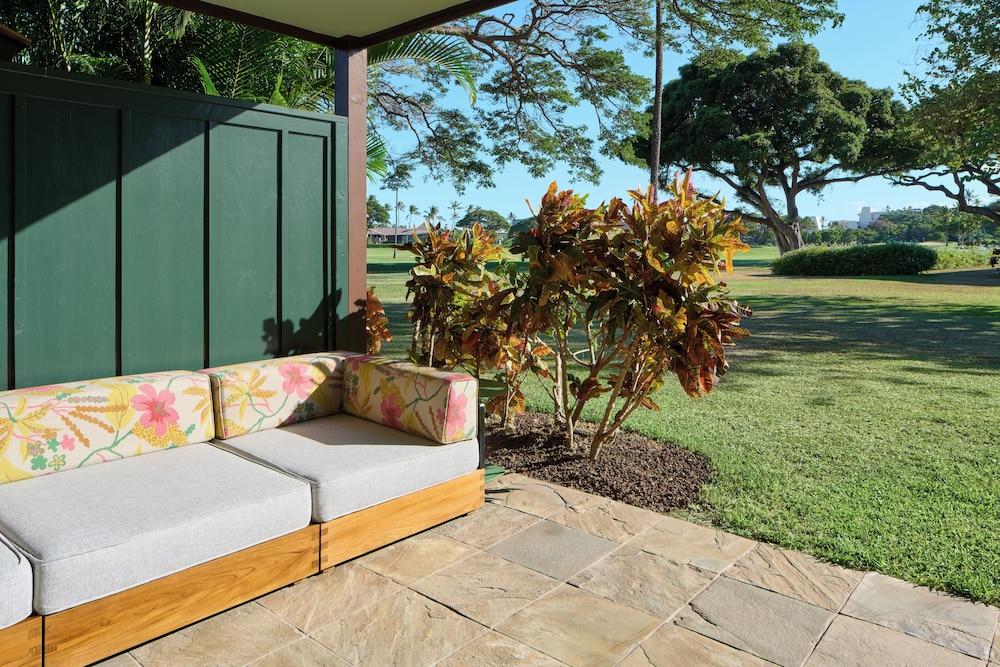 Royal Lahaina Bungalows & Spa photo 18