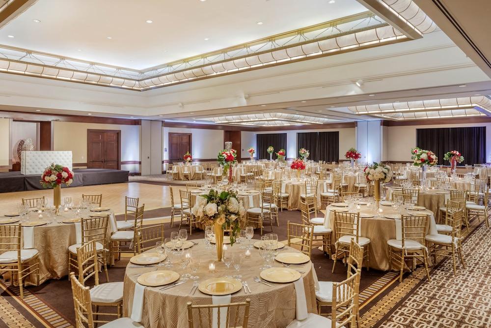 Omni Los Angeles Hotel at California Plaza photo 97
