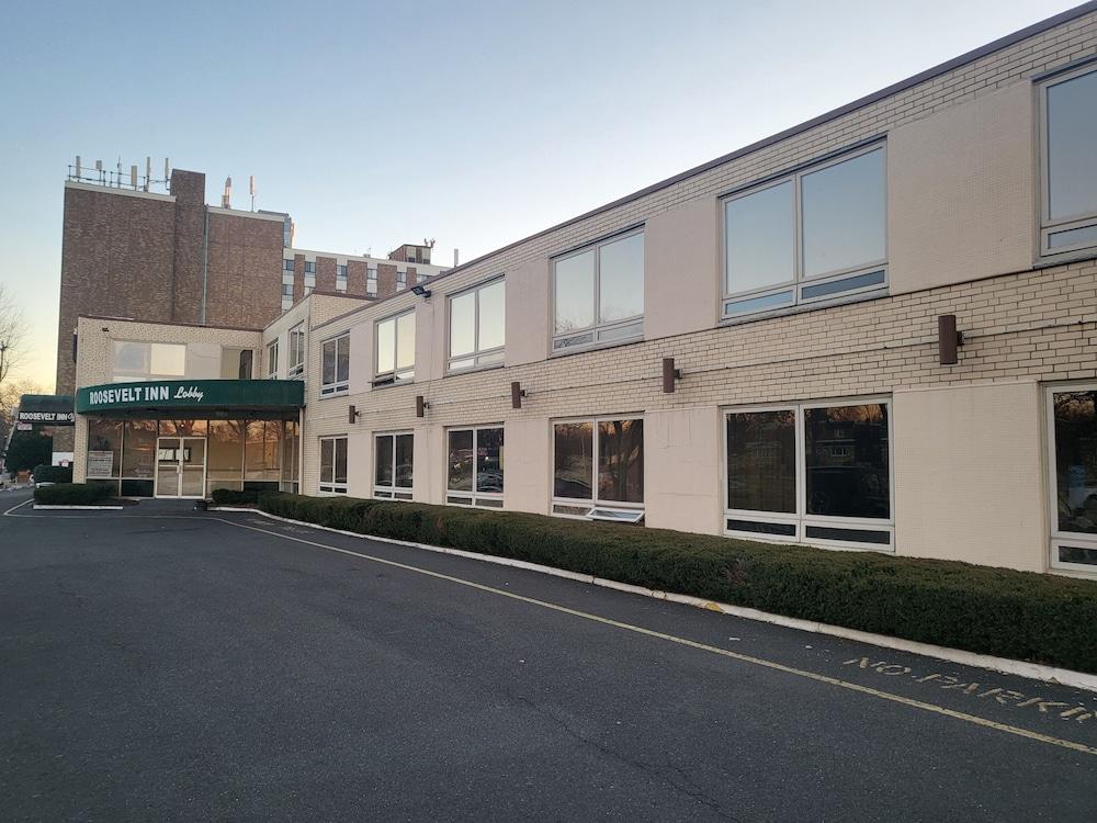 Roosevelt Inn photo 14