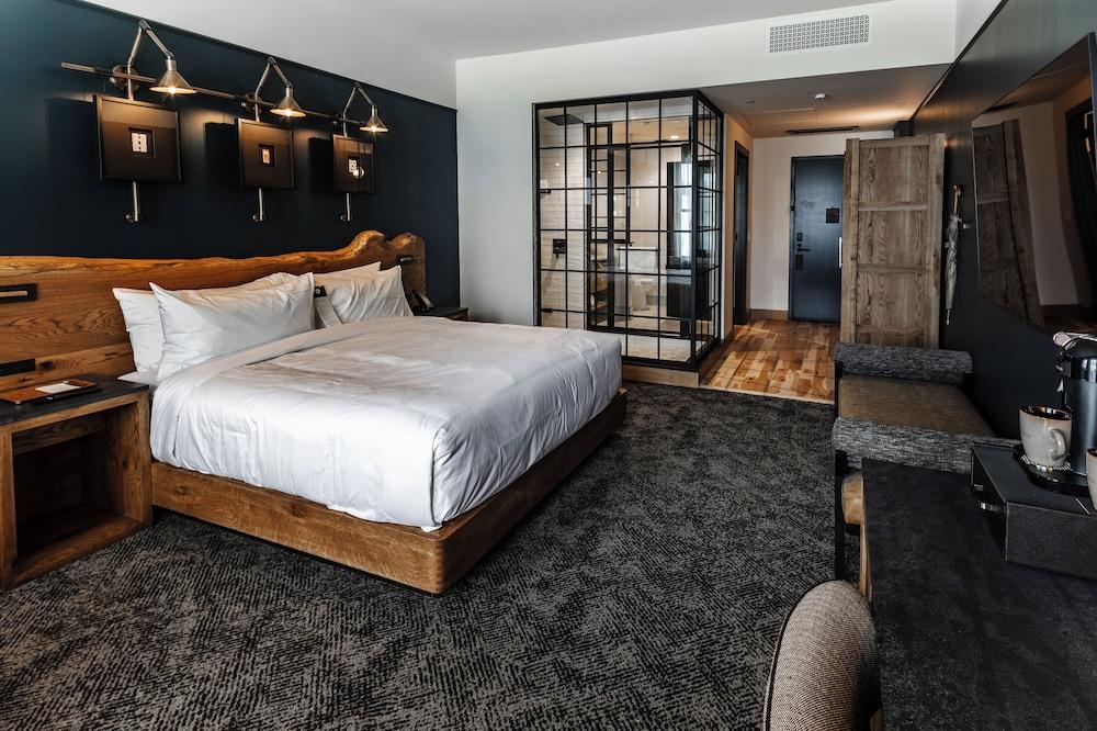 Hotel Renegade photo 54