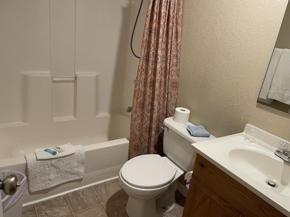 The Ranch Suites photo 45