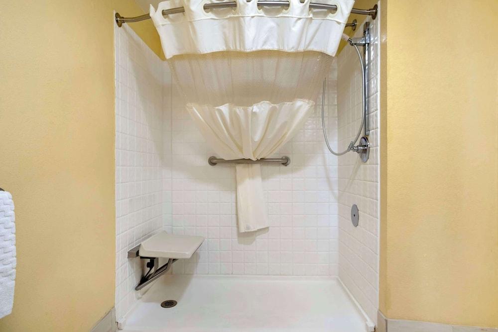 Best Western Plus Oak Mountain Inn photo 23