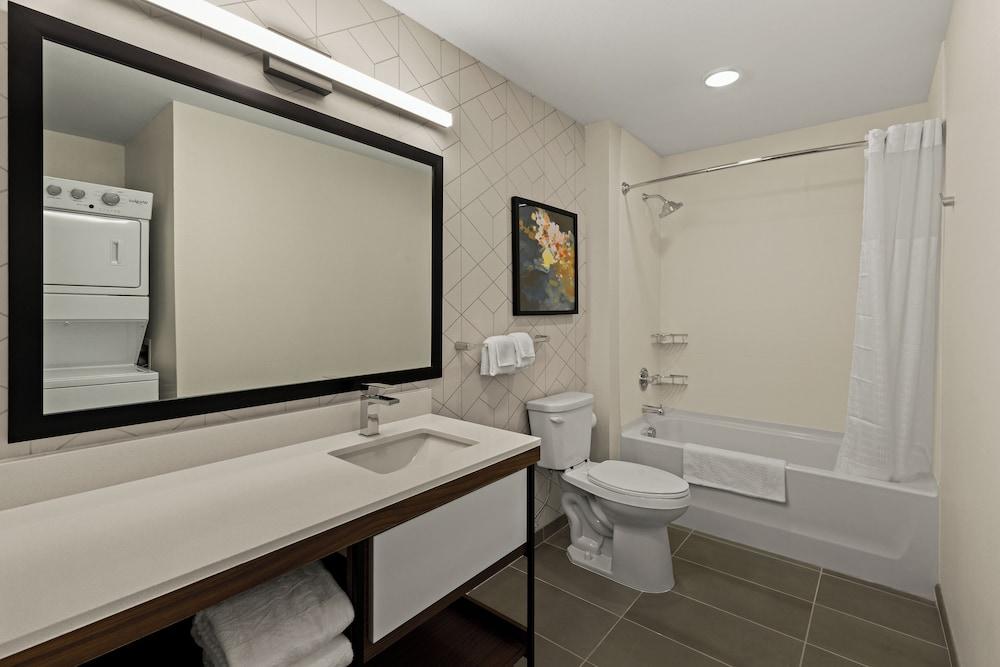 Everhome Suites Brownsville photo 44