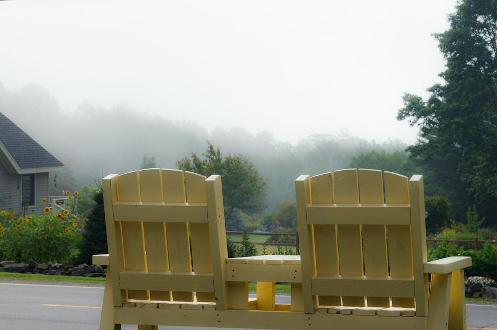 Mount Battie Inn photo 88