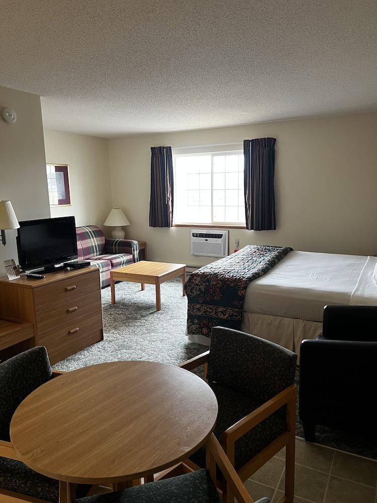 Budget Host Inn & Suites photo 19