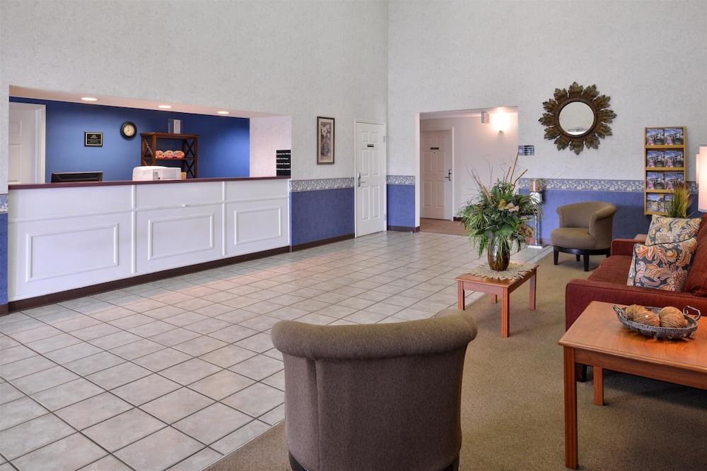 Americas Best Value Inn Smackover photo 5