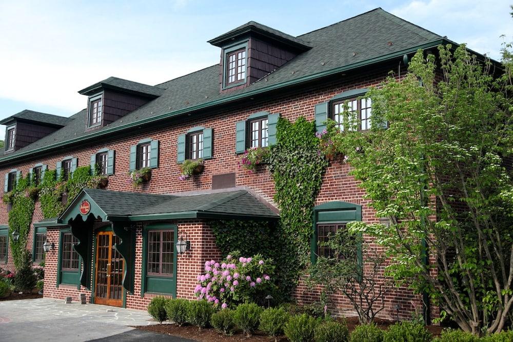 The Beaumont Inn photo 1