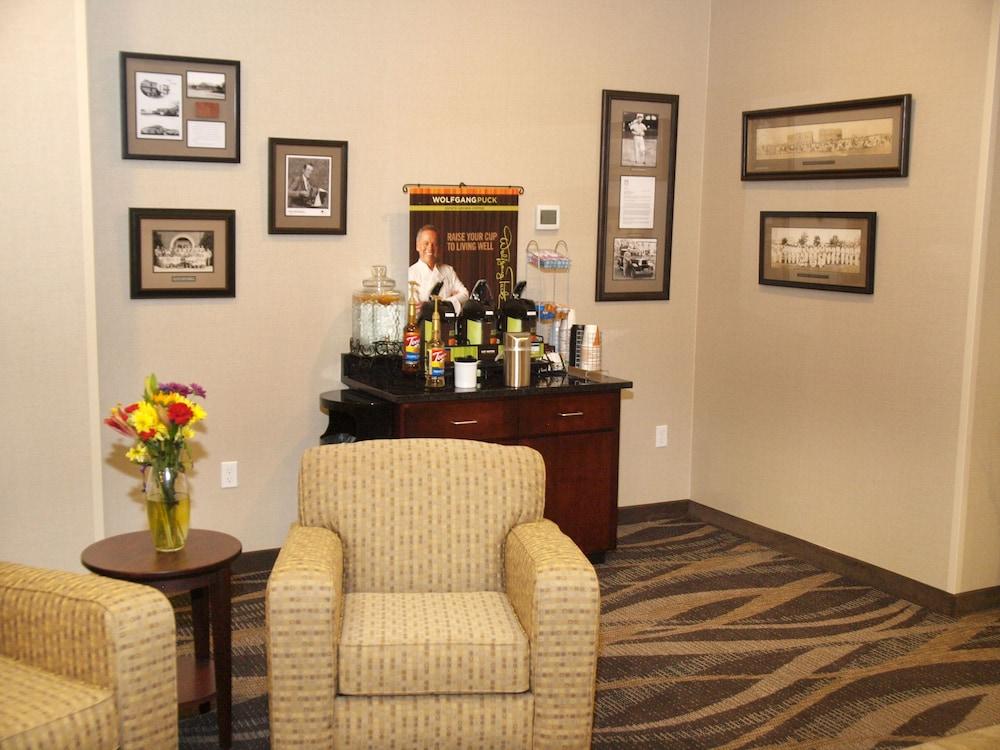 Cobblestone Inn & Suites - Vinton photo 29