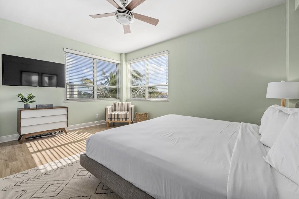 The Ambassador Hotel photo 21